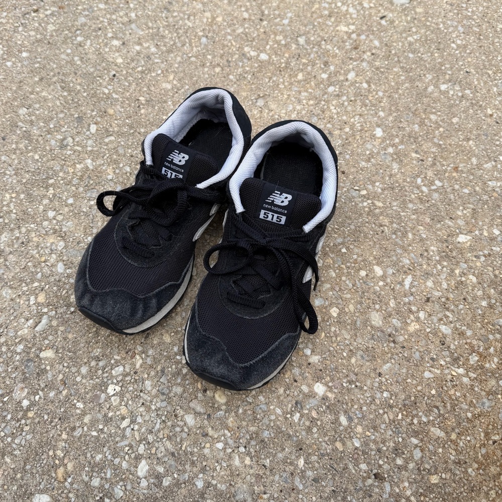 New balance shoes